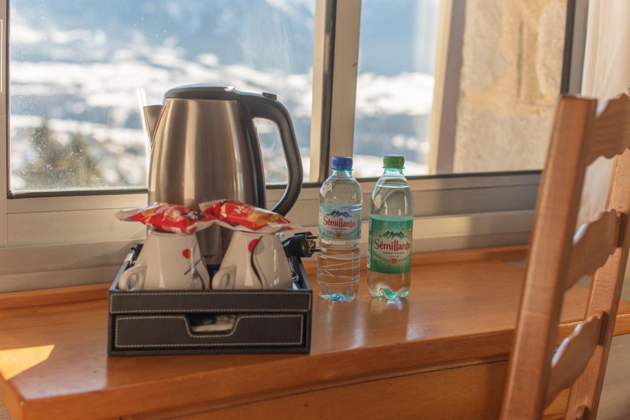 Des Pyrenees Hotel 3*