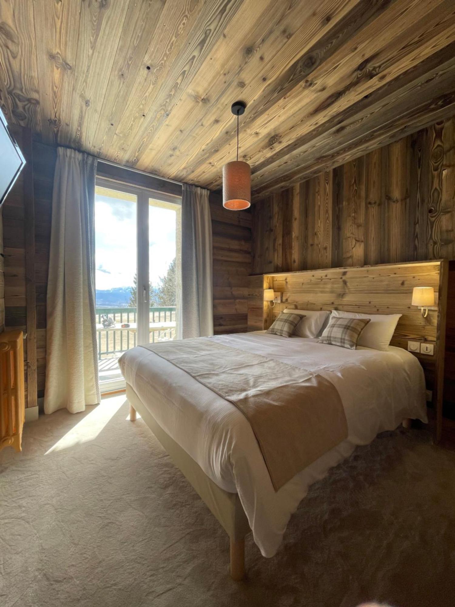 Des Pyrénées Hotel 3*