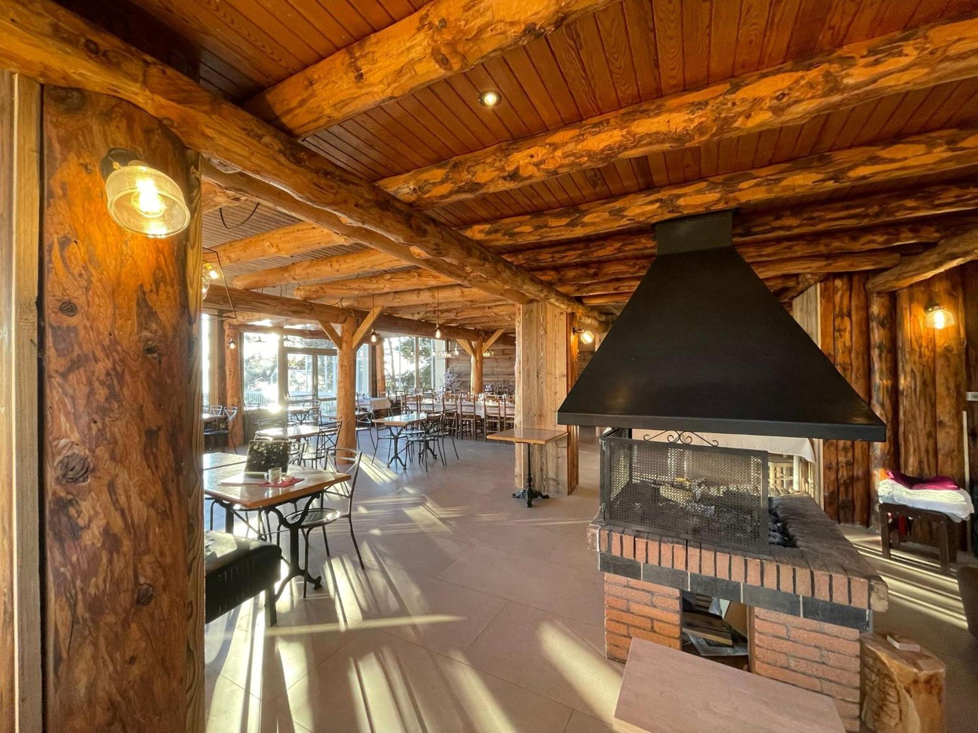 Hotel Des Pyrénées 3*